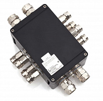 КСРВ111109(10AVK 2,5 RD-0-1AVK 2,5-4TK)-1КНВ2MНК/Р(А)-1КОВ2MНК/Р(В) Коробка клеммная