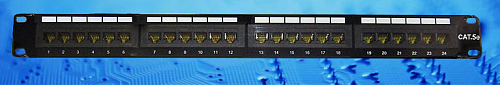 Патч-панель UTP, 19", 24 порта RJ45, cat.5е, 1U, 110 тип